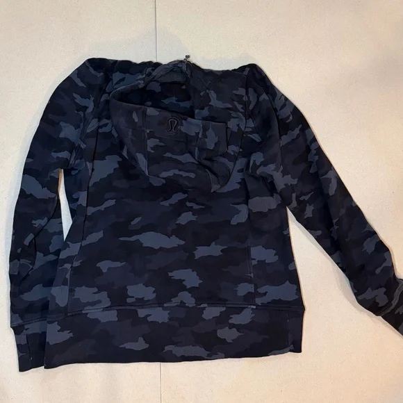 Lululemon | Scuba Hoodie *Light Cotton Fleece - Picture 2 of 6